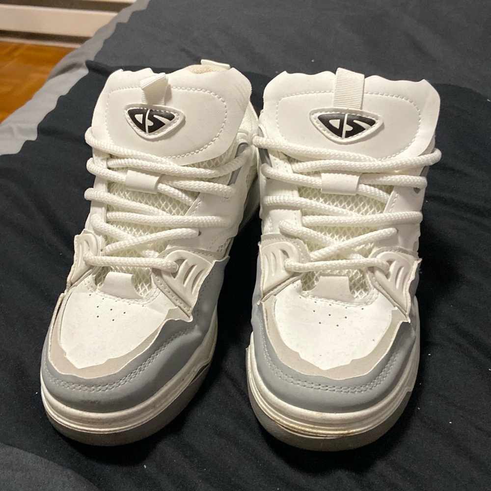 selling shoes